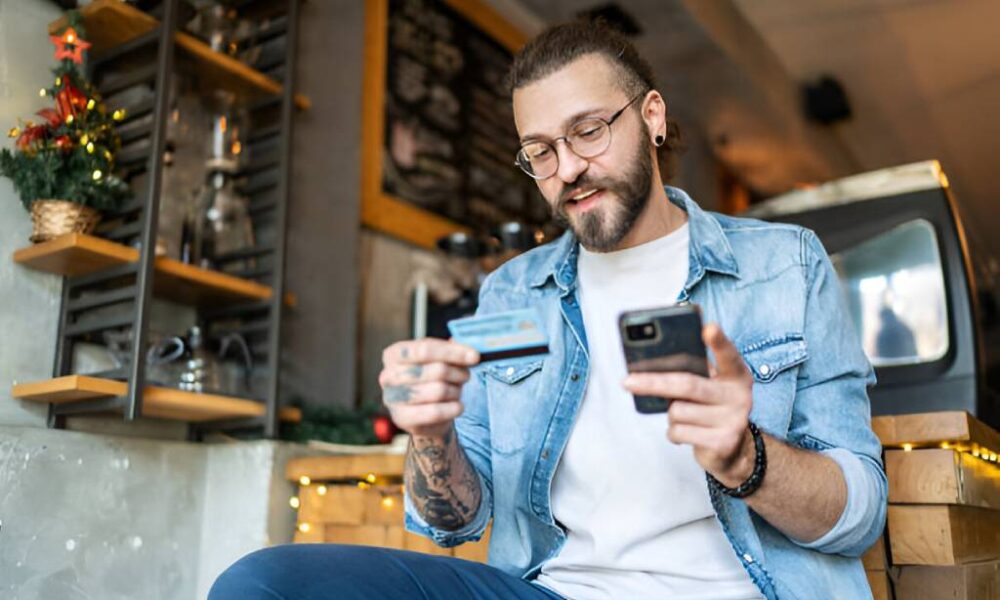 why-buying-tech-online-is-smarter-than-ever-before?